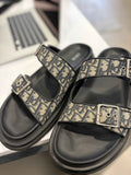 Sandalias Dior Aqua Jacquard: Estilo y Comodidad para Cada Ocasión