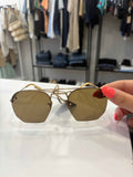 Gafas de sol Saint Laurent SL 422: Lujo y Estilo Vanguardista para Cada Ocasión