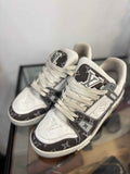 Zapatillas Louis Vuitton Monogram Denim: Estilo y Confort en Cada Paso