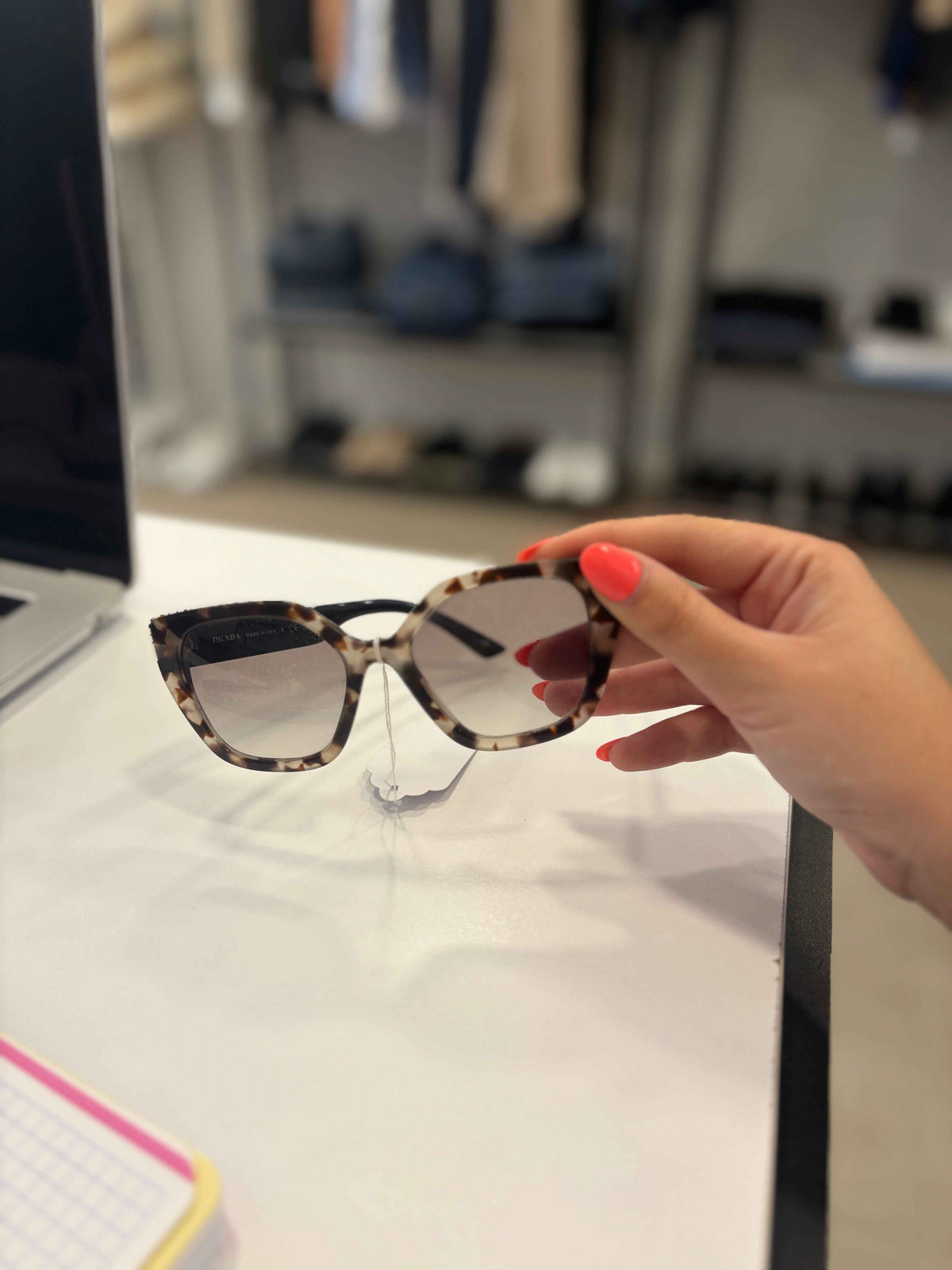 Gafas de sol Prada PR 24XS: Estilo y Protección Únicos