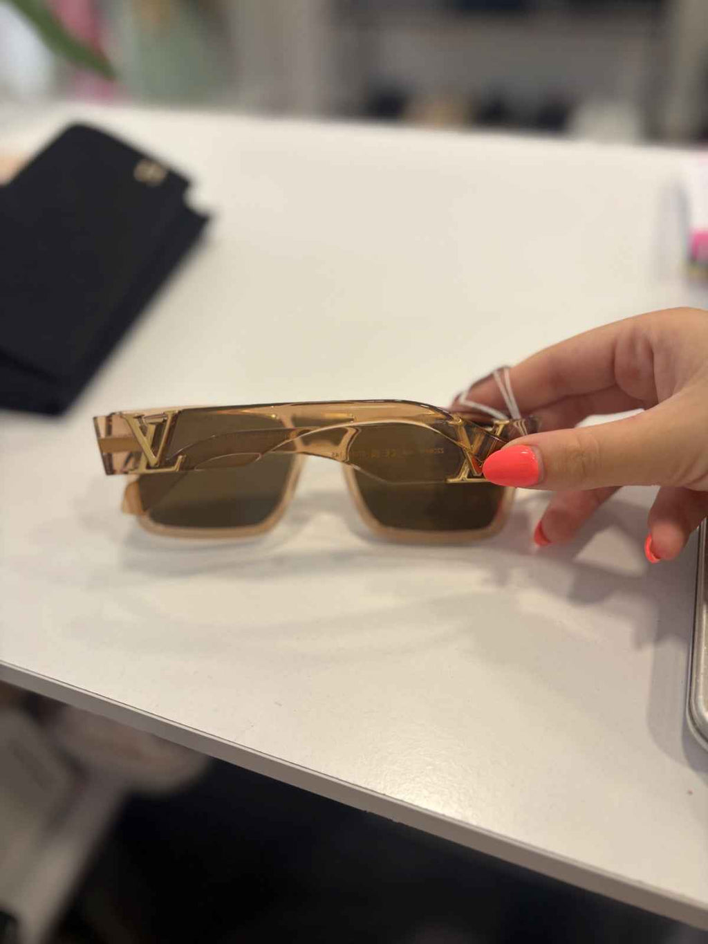Gafas de Sol Louis Vuitton LV Clash Square: Estilo y Elegancia para Cada Ocasión