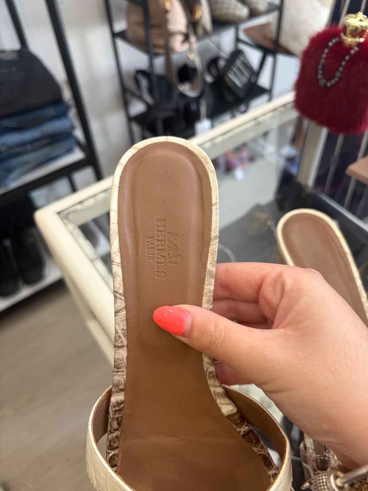 Sandalias Hermès Oasis Himalaya: Confort y Estilo en Cada Paso