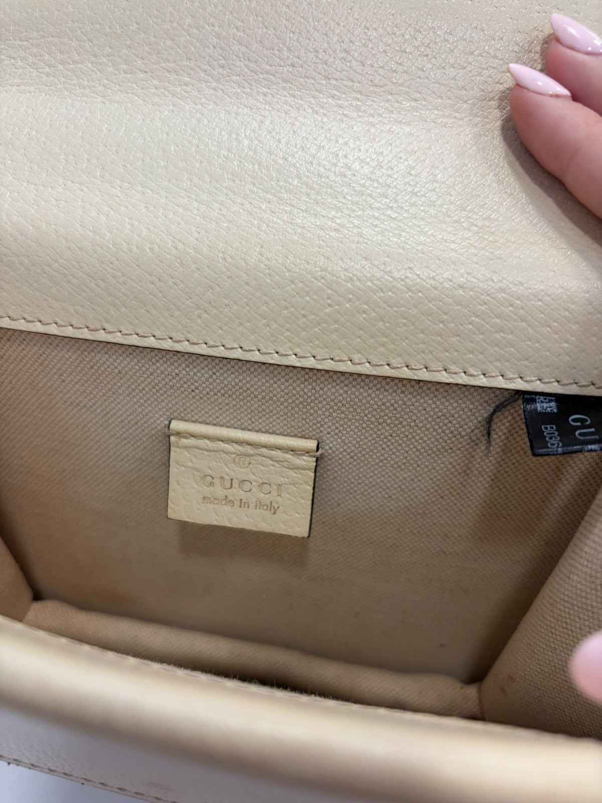 Bolso Gucci Dionysus: Un Icono de Estilo y Exclusividad
