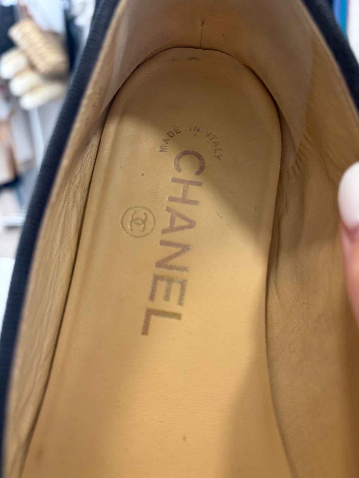 Bailarinas clásicas de Chanel: Elegancia y Confort Diarios