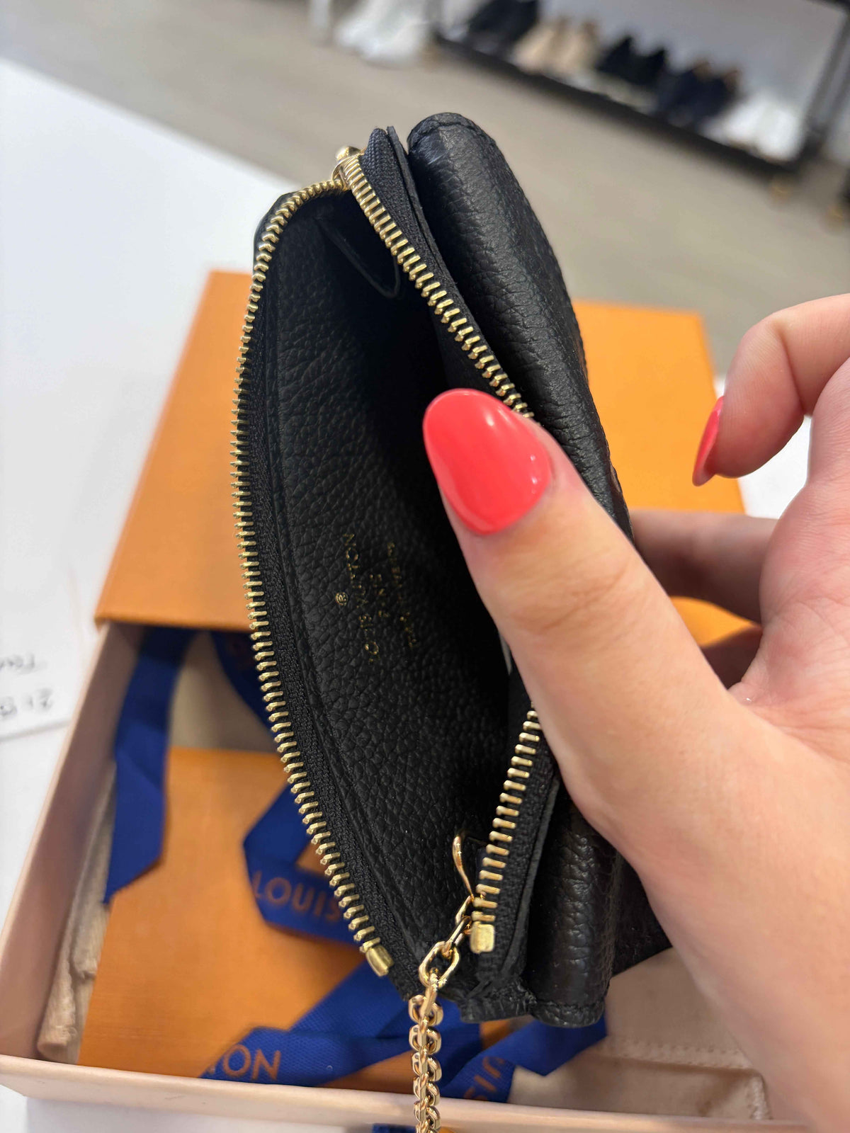 Tarjetero Louis Vuitton Recto Verso: Elegancia y Funcionalidad en tu Bolsillo