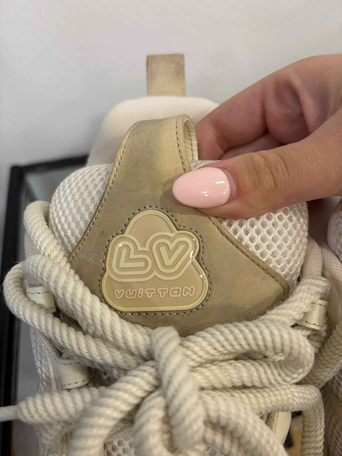 Zapatillas Louis Vuitton LV Skate Beige: El Estilo Rebelde que Necesitas