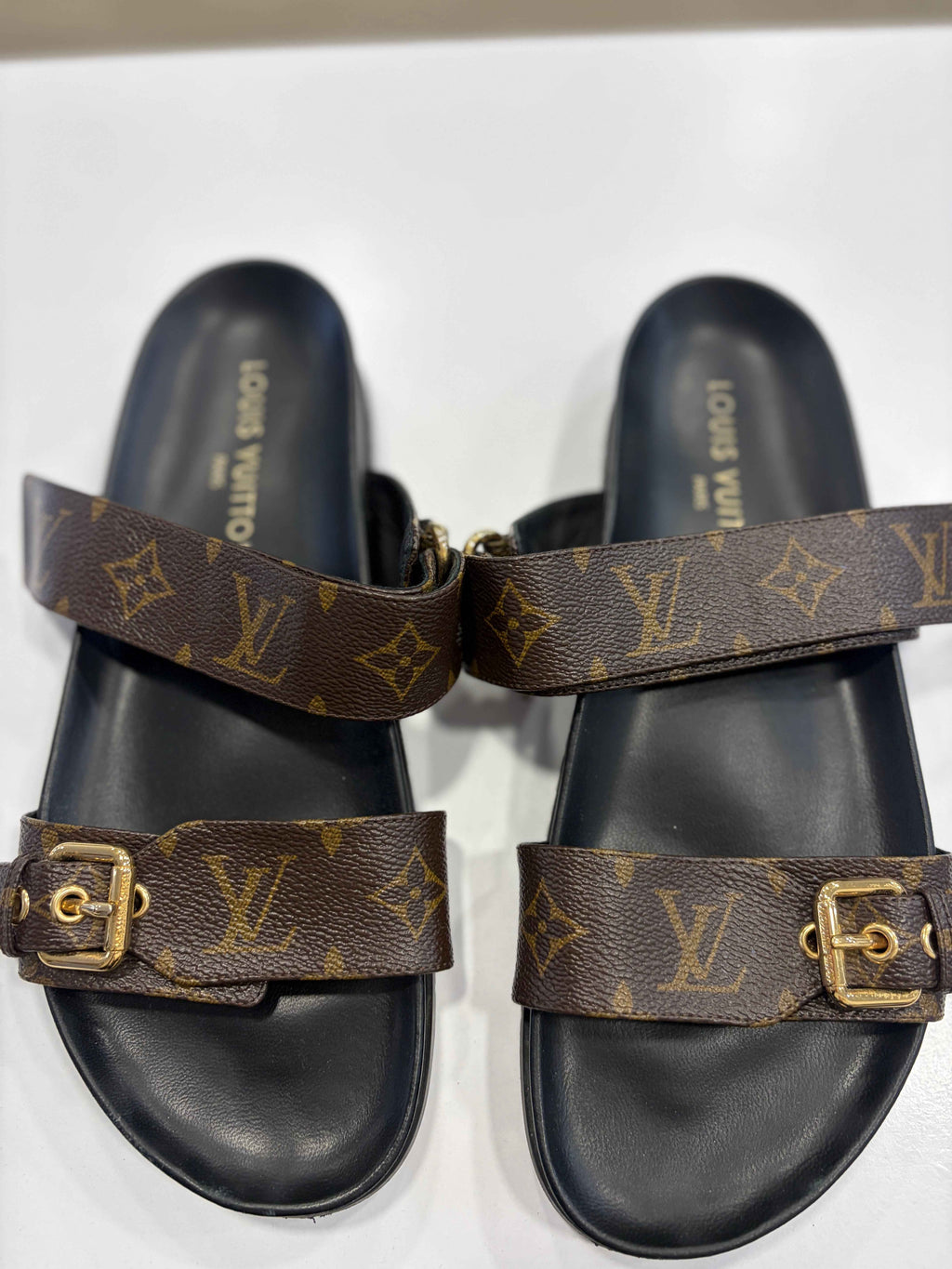 Mules Louis Vuitton