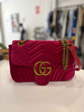 Bolso Gucci GG Marmont: Elegancia y Estilo en tu Hombro