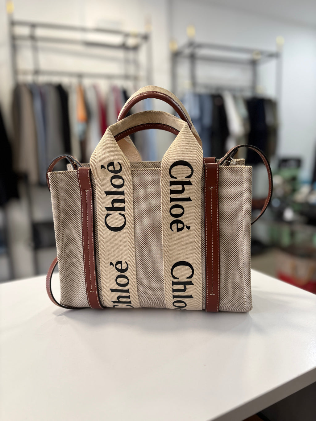 Bolso Chloé Tote Woody Pequeño