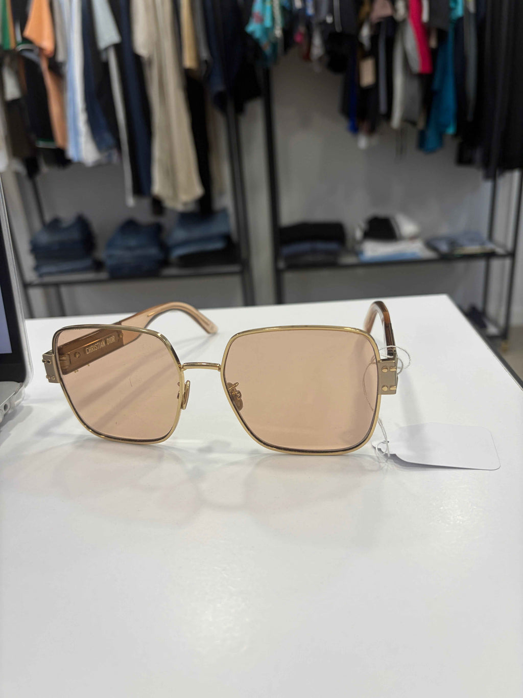 Gafas de Sol DiorSignature S4U - Elegancia y Protección Solar en un Solo Modelo
