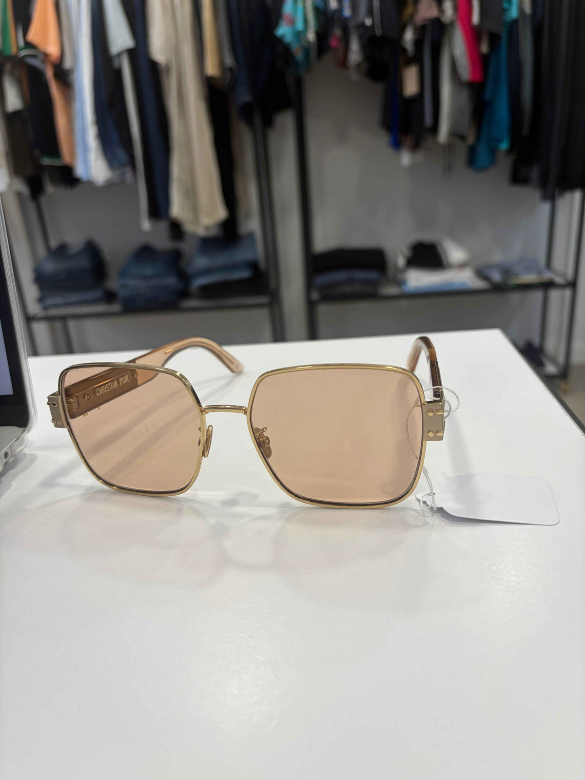 Gafas de Sol DiorSignature S4U - Elegancia y Protección Solar en un Solo Modelo