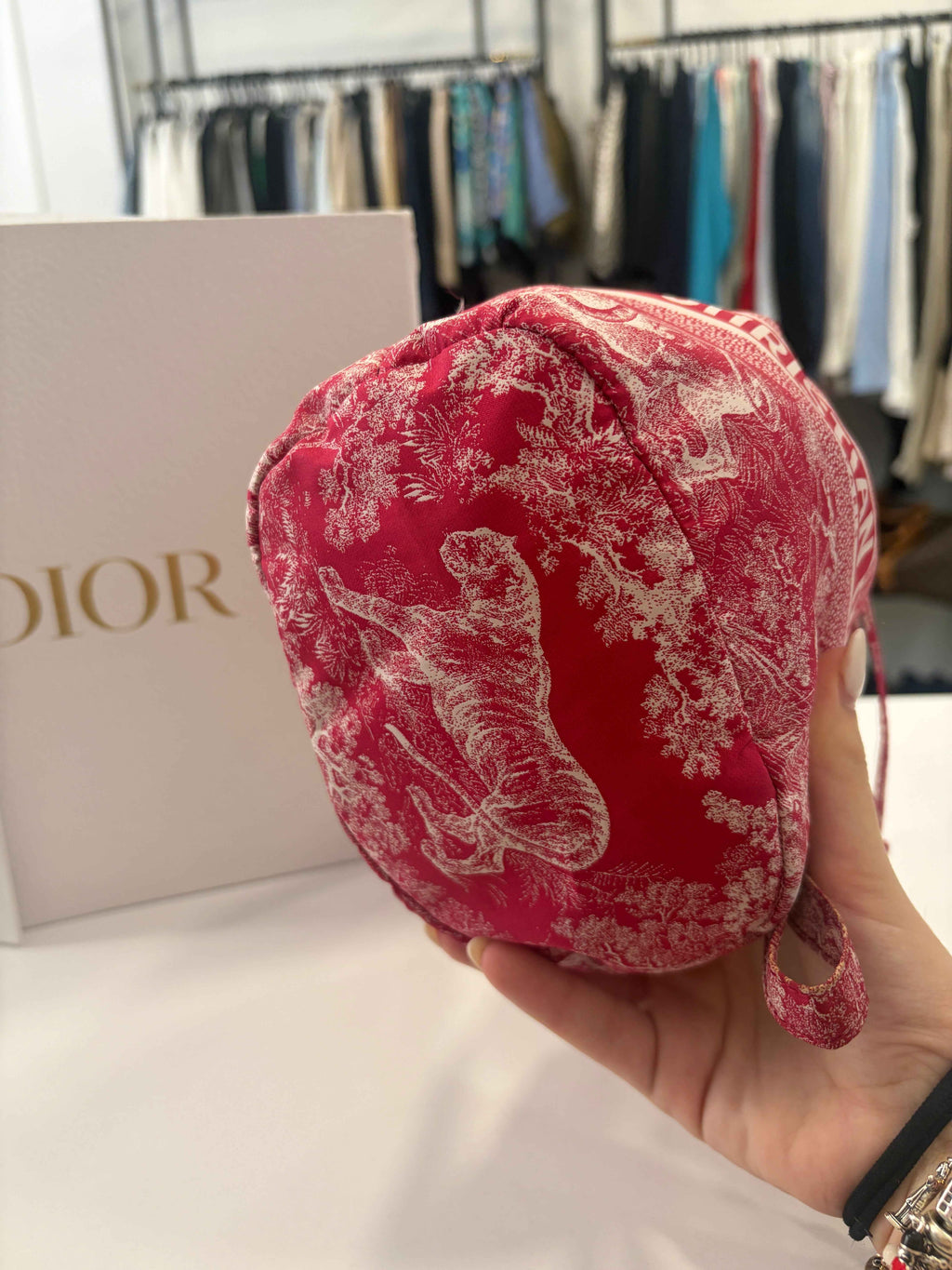 Bolso Bucket Bag Dior Toile Jouy Rosa: Elegancia y Estilo para Cada Ocasión