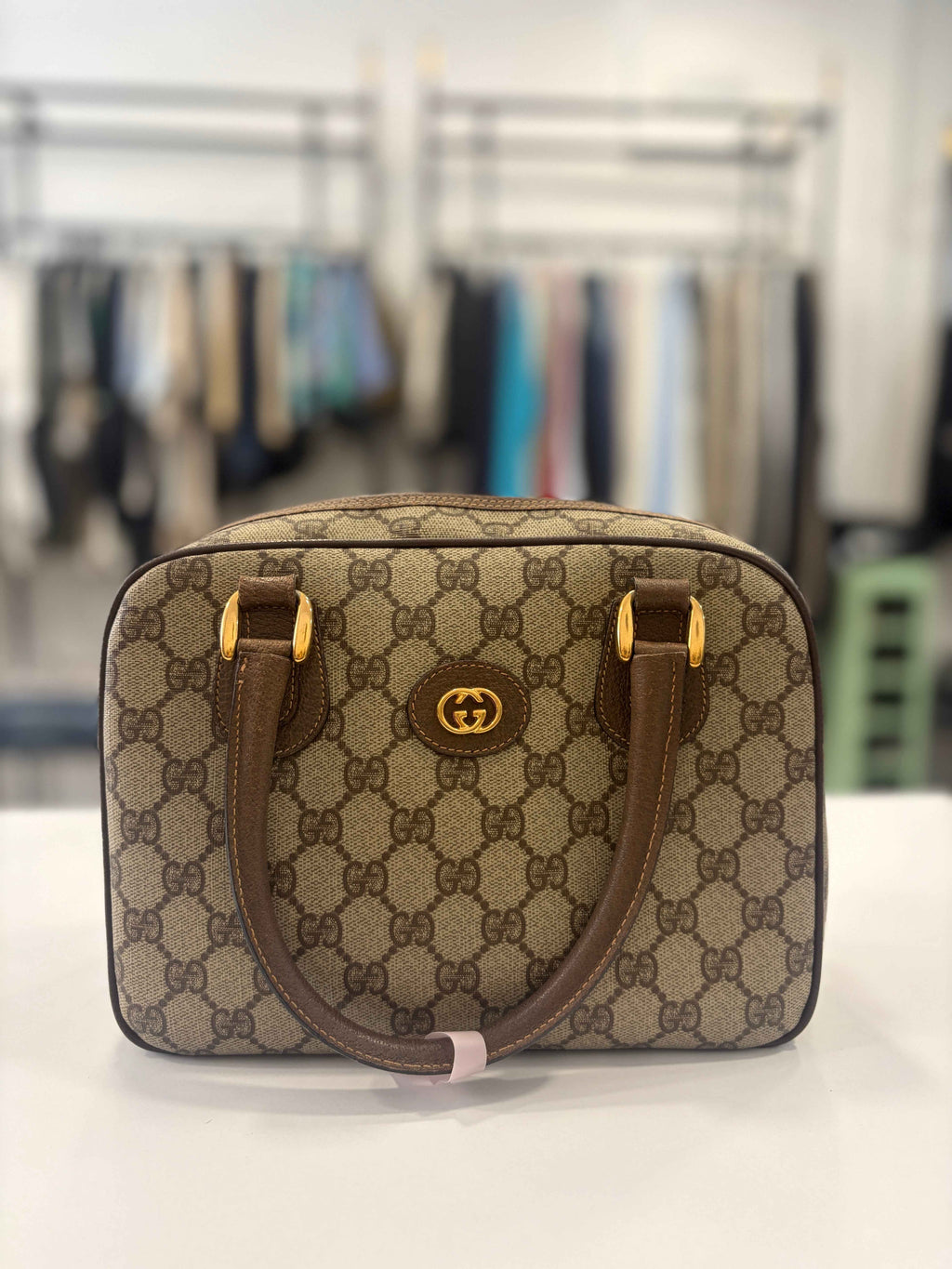 Bolso GG Vintage Gucci: Redescubre Tu Estilo con Elegancia Atemporal